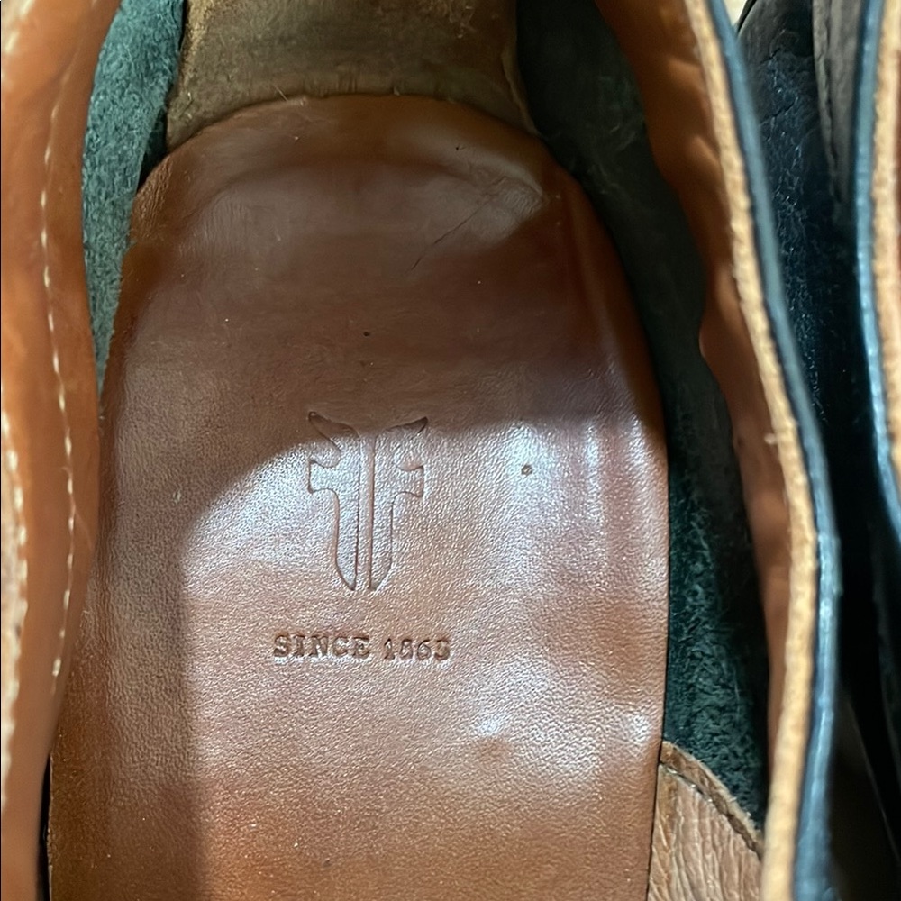 Frye Black Leather Oxfords Classic Design - Picture 3 of 5